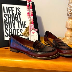 Crown Vintage burgundy penny loafers.